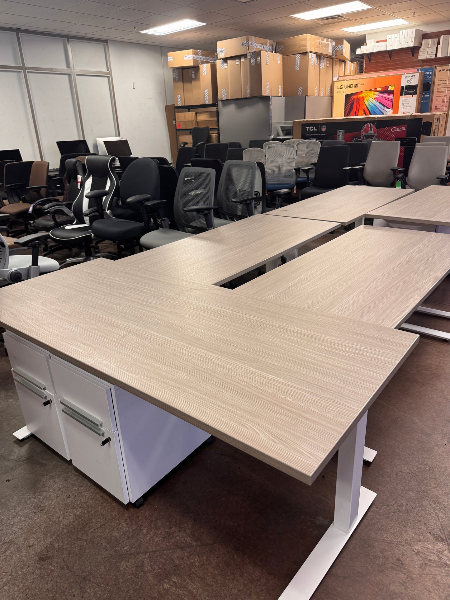 Knoll Powered Height Adjustable Standing Desk with Rolling Filing Cabinet Pedestal (69"x30") - Best Deal Office Furniture & Apple StoreLas_Vegas