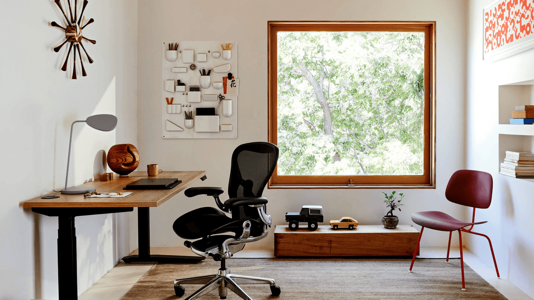 The Vegas Vibe: How to Mix Refurbished Herman Miller Chairs with Sleek Apple Tech for a Modern Office - Best Deal Office, TV, & Apple Store