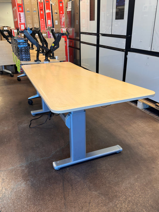 Steelcase Height Adjustable Curved Standing Office Desk - Powered with Dual Motors (72"x36") - Best Deal Office Furniture & Apple StoreLas_Vegas