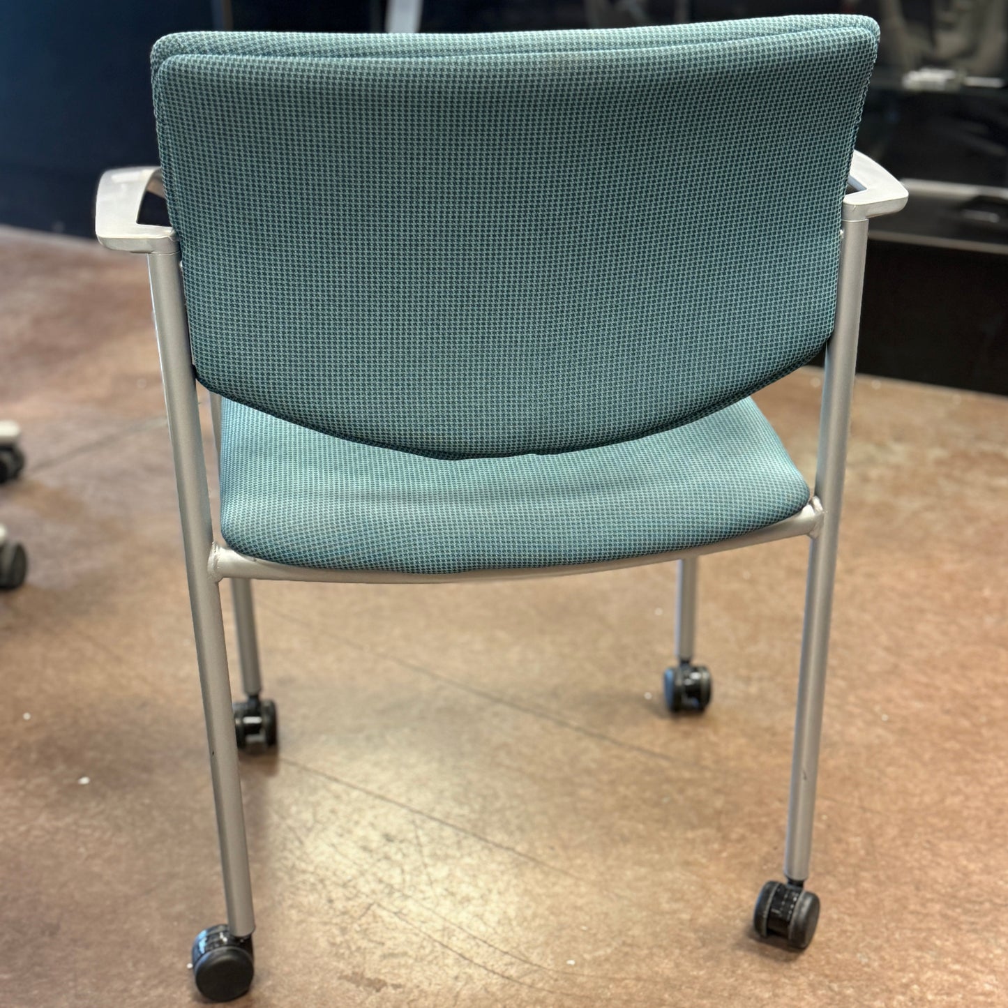 Steelcase Player Waiting Room Chair - Teal Cloth - Best Deal Office Las_Vegas